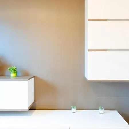 Charming 1-br Retreat With Coastal View 블랑켄베르크